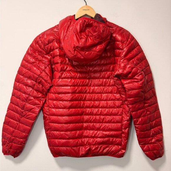 Uniqlo Men's Ultra Light Vibrant Red Puffer Jacket size XS - Picture 5 of 9